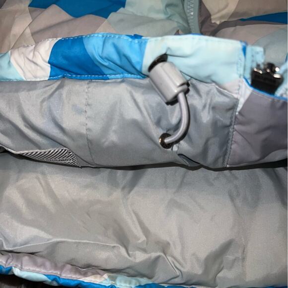 Volcom women’s duck down puffer vest - Picture 9 of 16